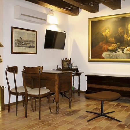 Bed and Breakfast Dimora Fontemaggio Cossignano Exterior foto