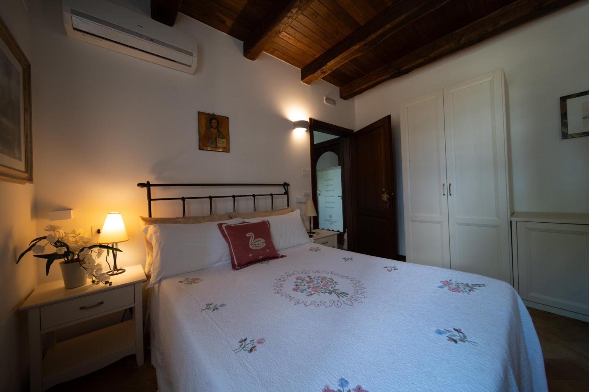 Bed and Breakfast Dimora Fontemaggio Cossignano Exterior foto
