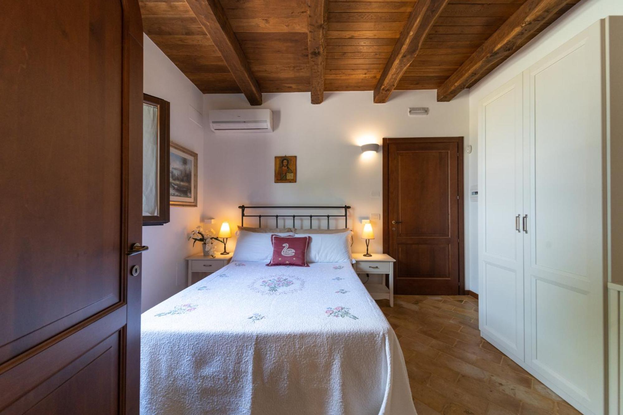 Bed and Breakfast Dimora Fontemaggio Cossignano Exterior foto
